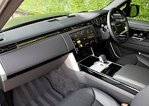 2024/74 Range Rover Vogue HSE P460e