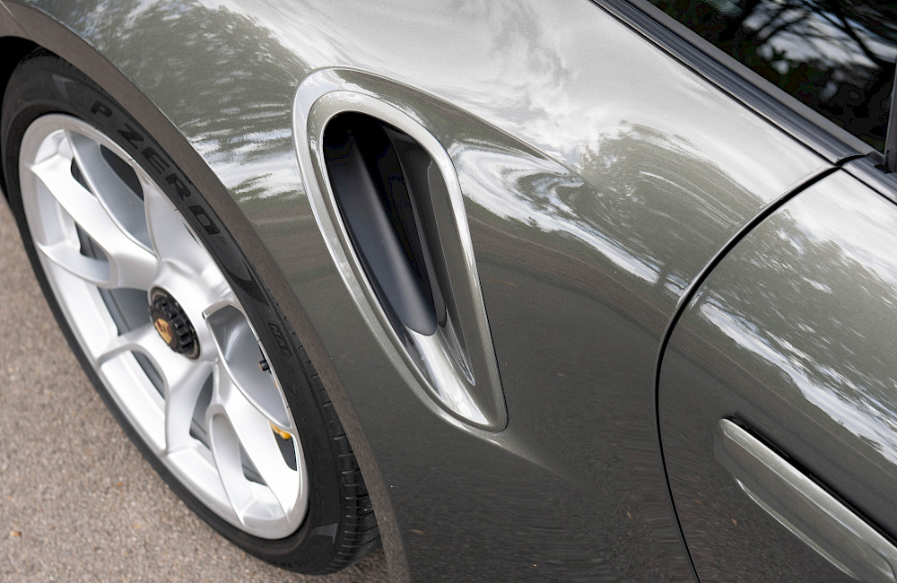 2022/22 Porsche 911 Turbo S 992.1 19