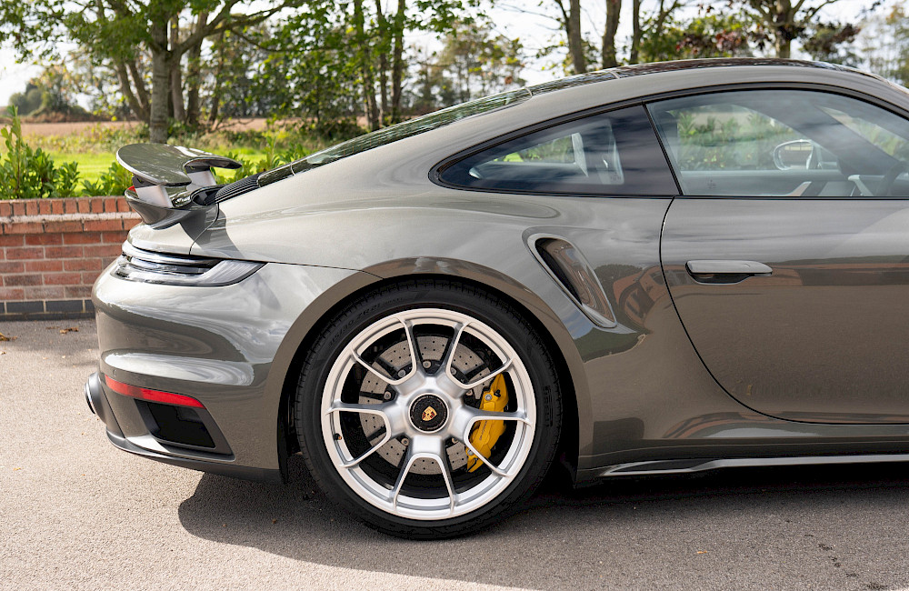 2022/22 Porsche 911 Turbo S 992.1 11