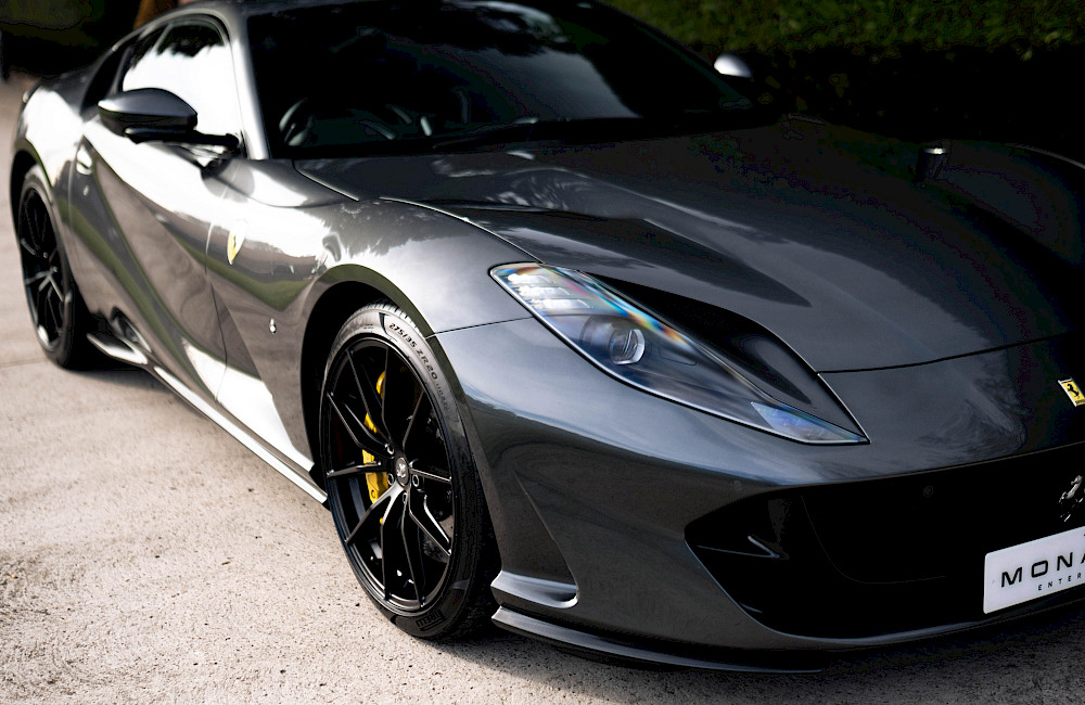 2019/69 Ferrari 812 Superfast 37