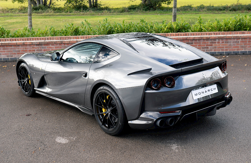 2019/69 Ferrari 812 Superfast 7